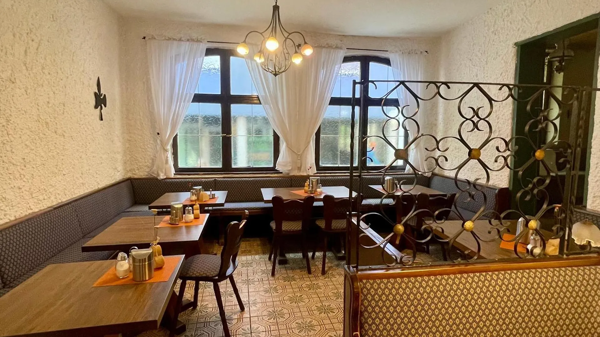 **  Hotel Gasthof Inselgraben Garni Lindau  Germany
